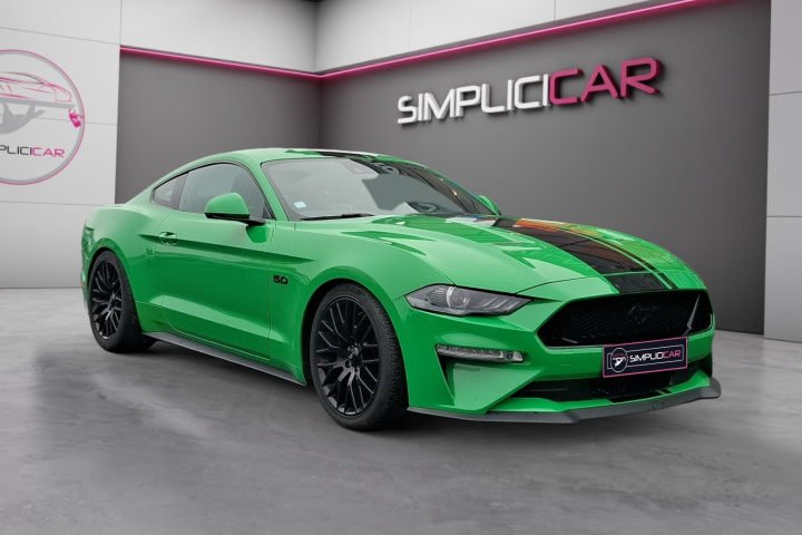 FORD MUSTANG FASTBACK