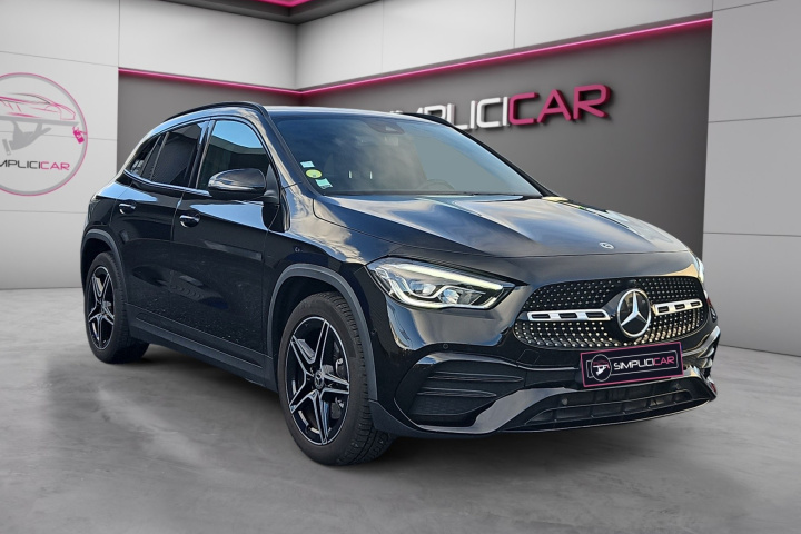 MERCEDES GLA