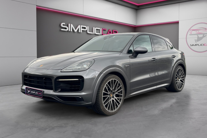 PORSCHE CAYENNE COUPE