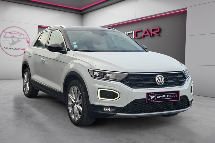 VOLKSWAGEN T-ROC